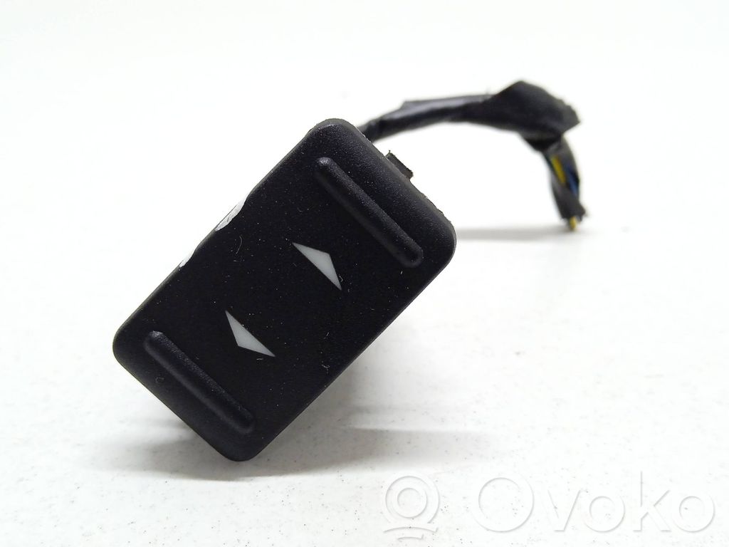 Electric window control switch   7M5T14529AA,03168720
