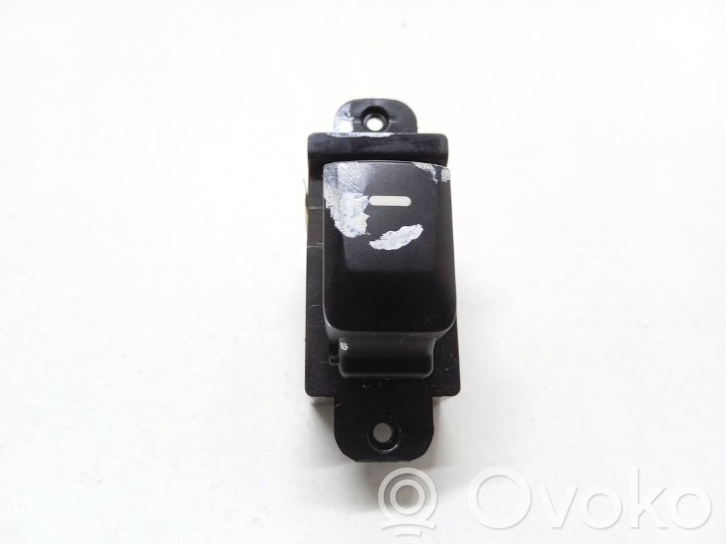 KIA Rio Electric window control switch 