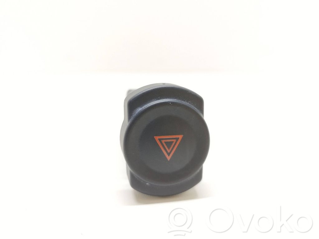 Dacia Sandero Hazard light switch 