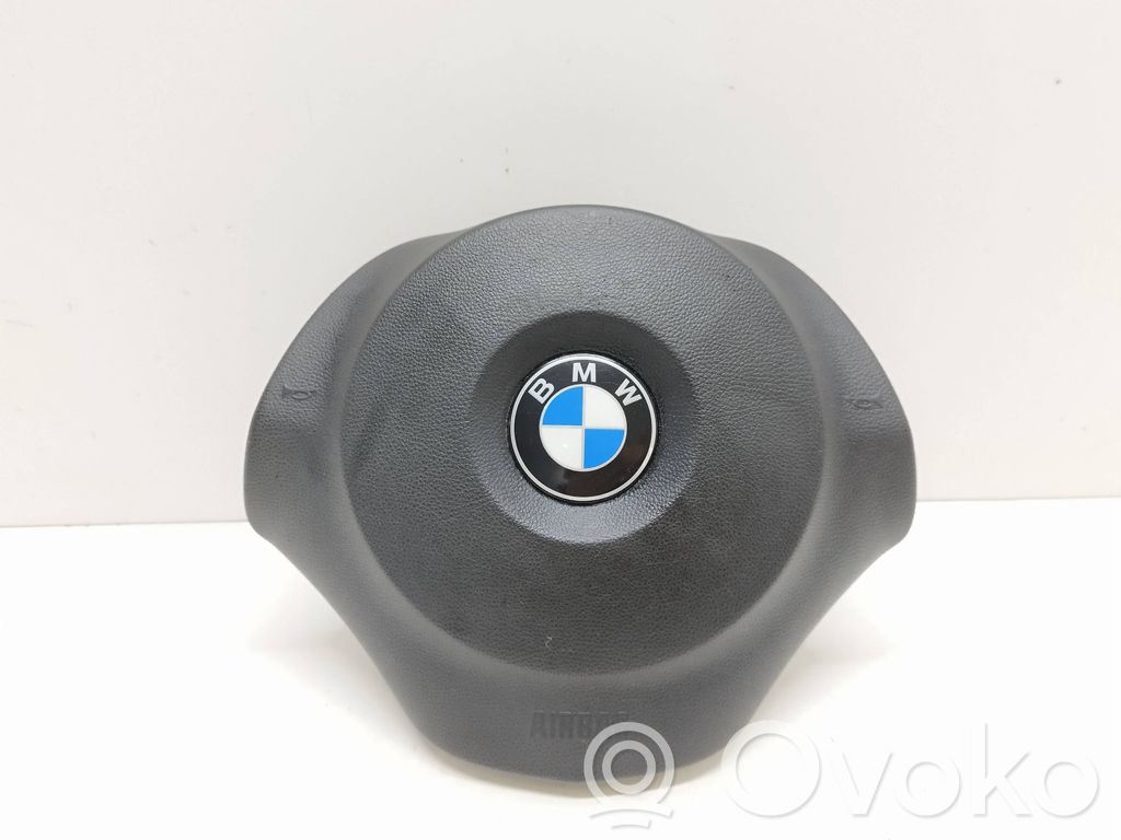 BMW 1 E81 E87 Vairo oro pagalvė 