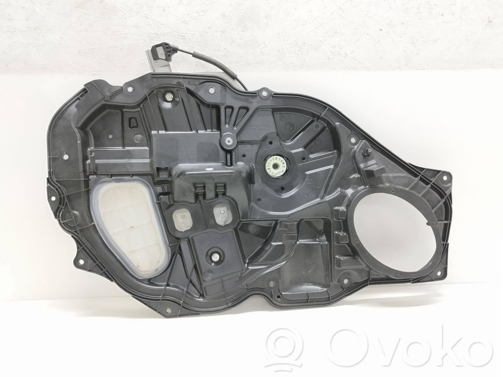 Mazda 6 Mecanismo para subir la puerta delantera sin motor 
