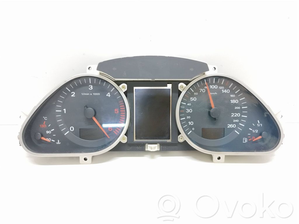 Audi A6 S6 C6 4F Licznik / Prędkościomierz 