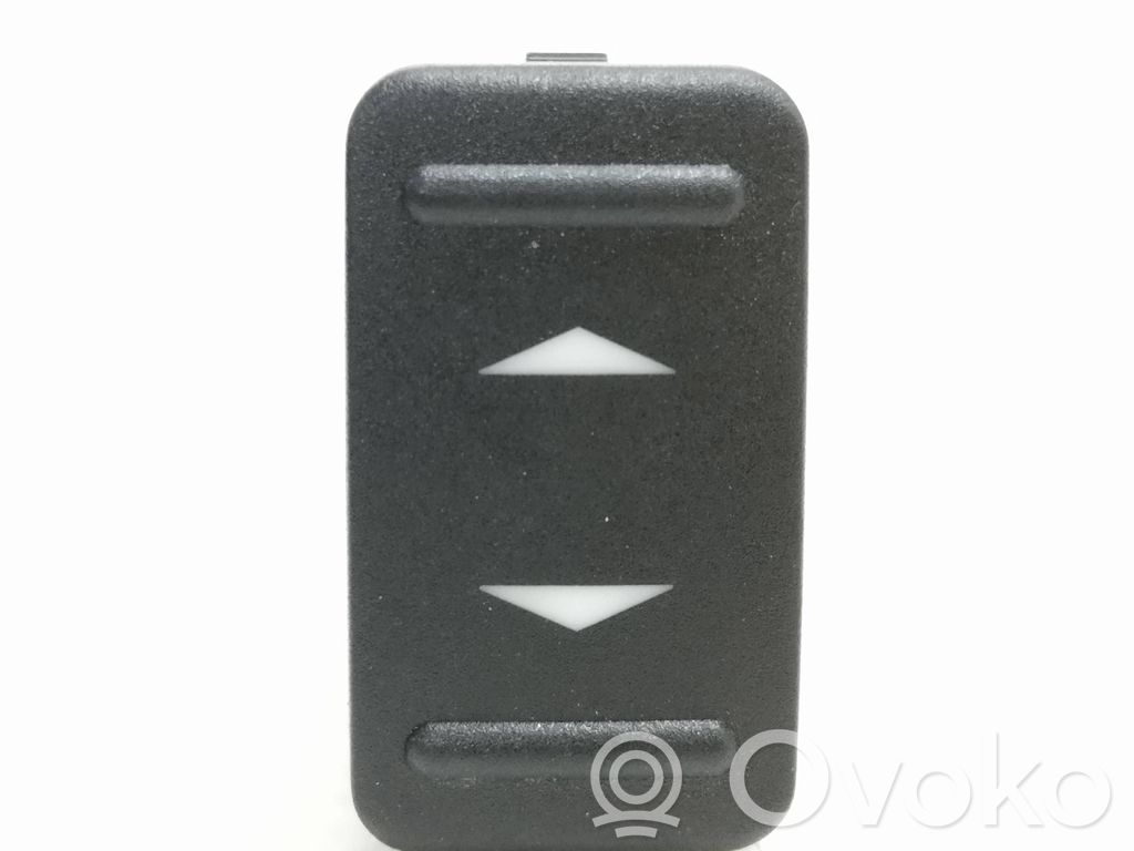 Ford Mondeo MK IV Interruttore di controllo dell’alzacristalli elettrico 