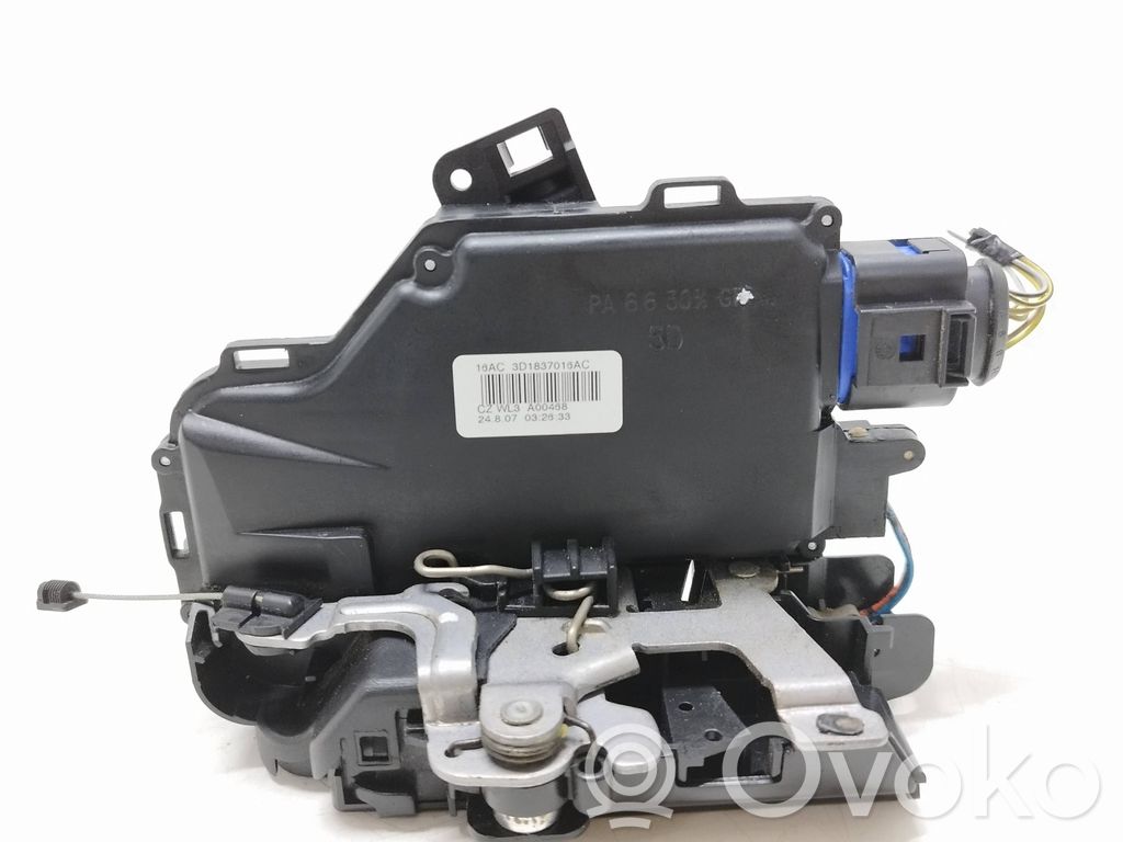 Skoda Octavia Mk2 (1Z) Serratura portiera anteriore
