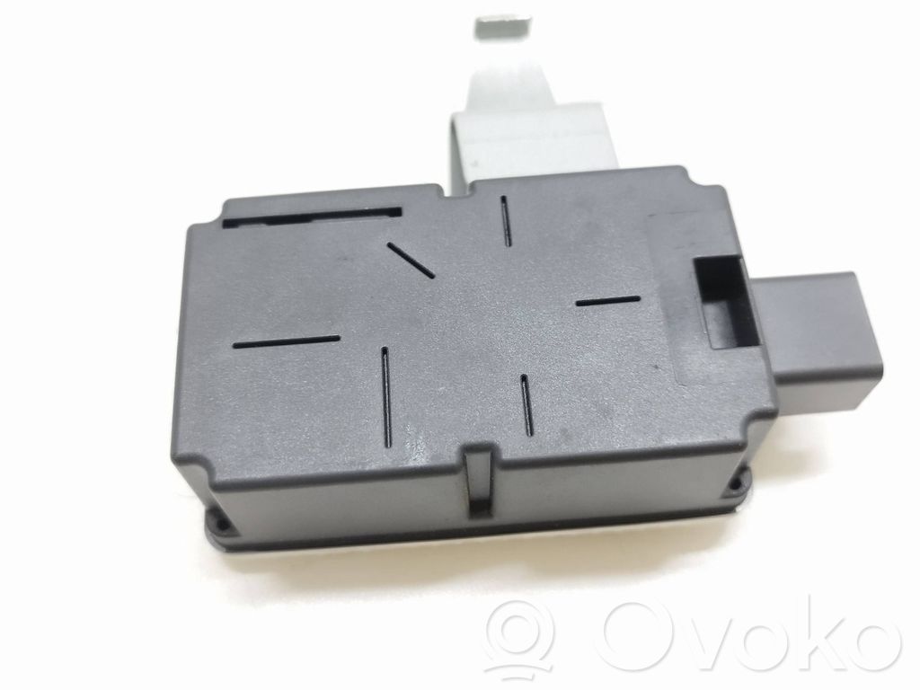 Mazda 6 Door central lock control unit/module 