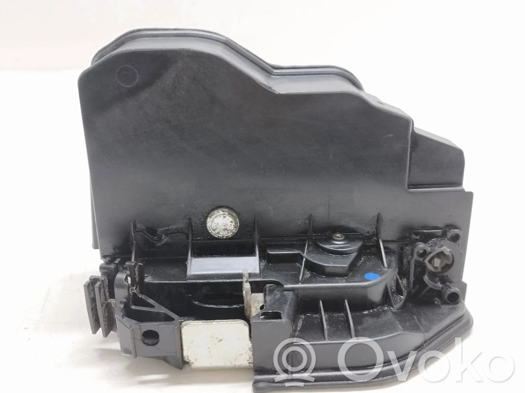 BMW 6 F12 F13 Încuietoare ușă față 