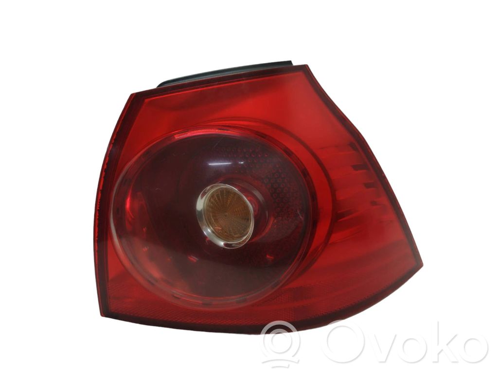 Volkswagen Golf V Luci posteriori