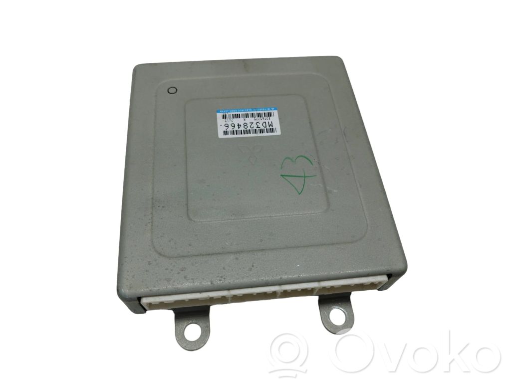 Unitate/modul de control motor   MD328466,E2T65775