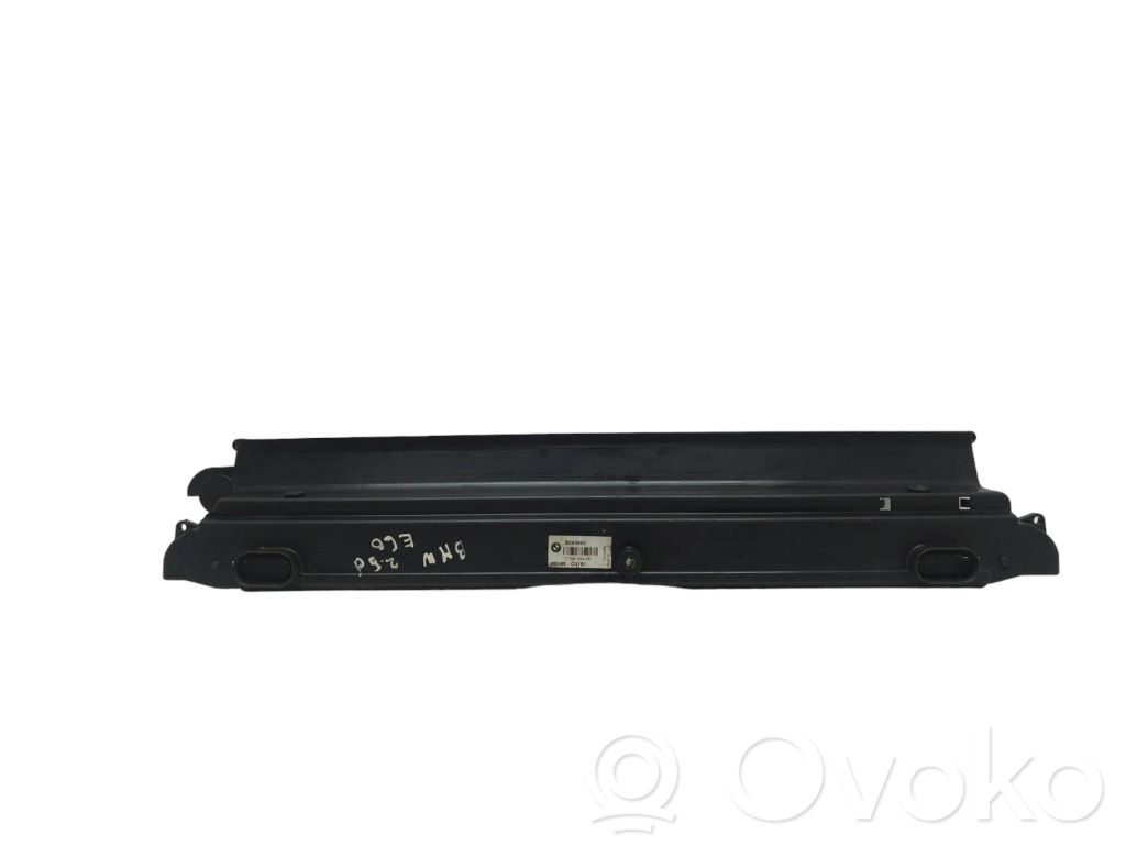BMW 5 E60 E61 Radiatoru dekoratīvā apdare 