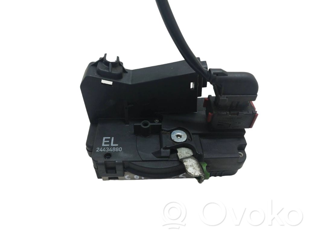 Opel Corsa C Front door lock 