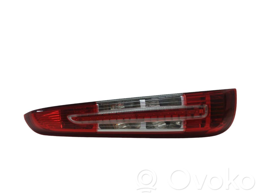 Ford C-MAX I Rear/tail lights 