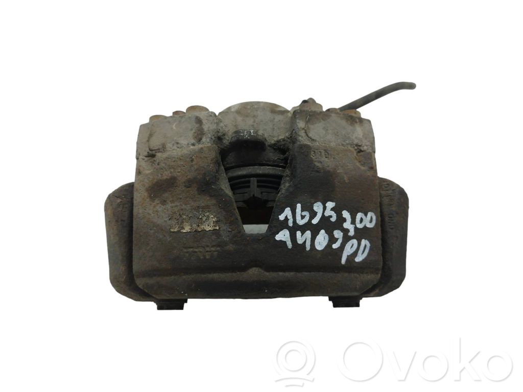 Audi A4 S4 B8 8K Etujarrusatula 