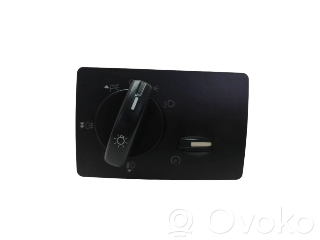 Ford Focus C-MAX Light switch 
