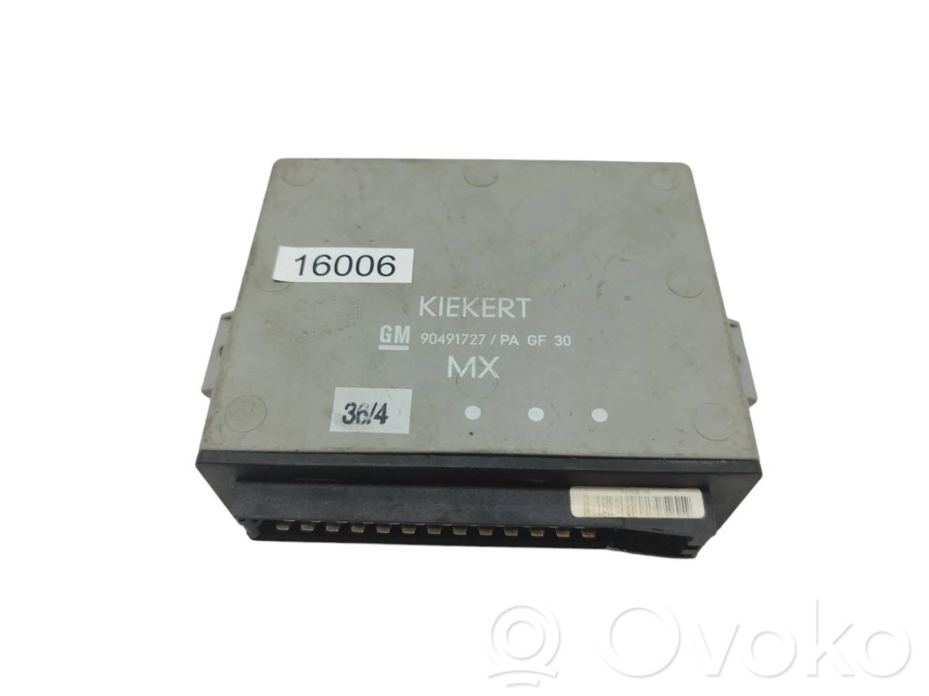 Opel Omega B1 Otras unidades de control/módulos 