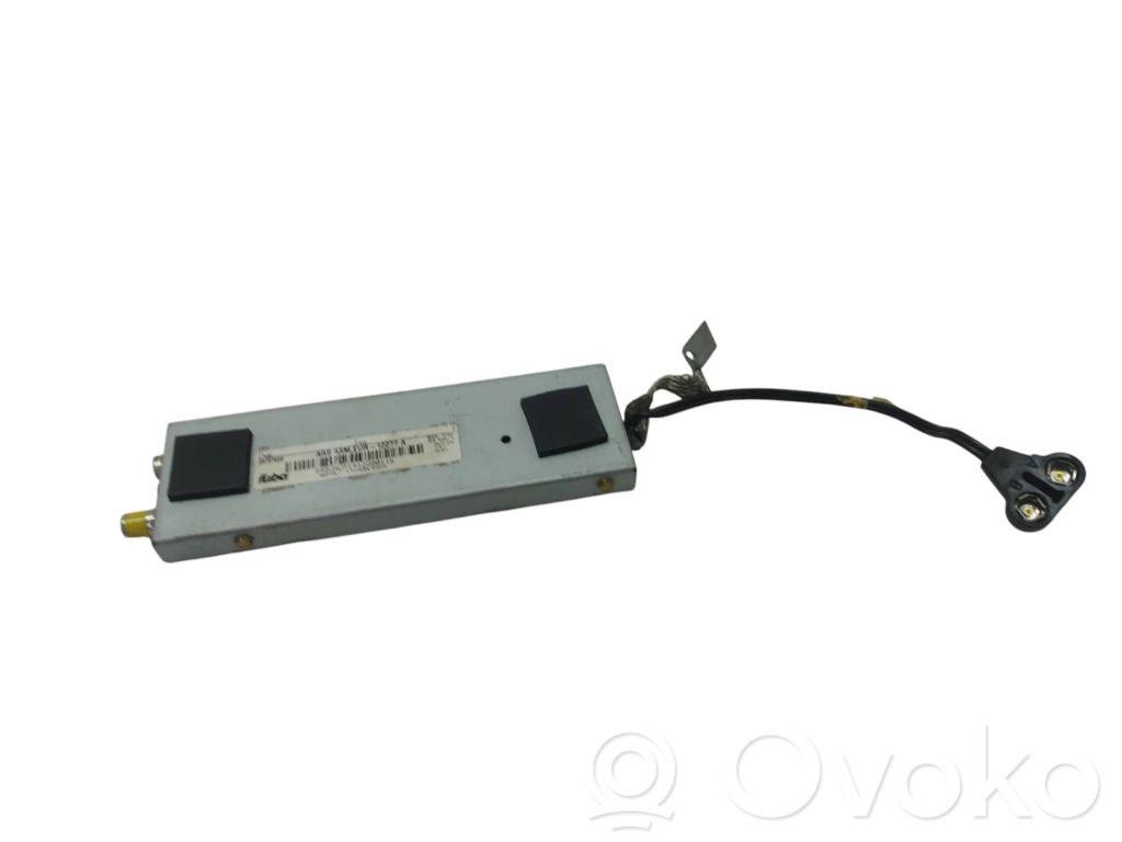 Cadillac SRX Antenos stiprintuvas 