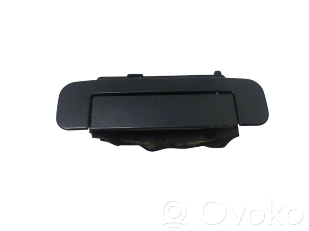 Manecilla externa puerta trasera   4A0839205
