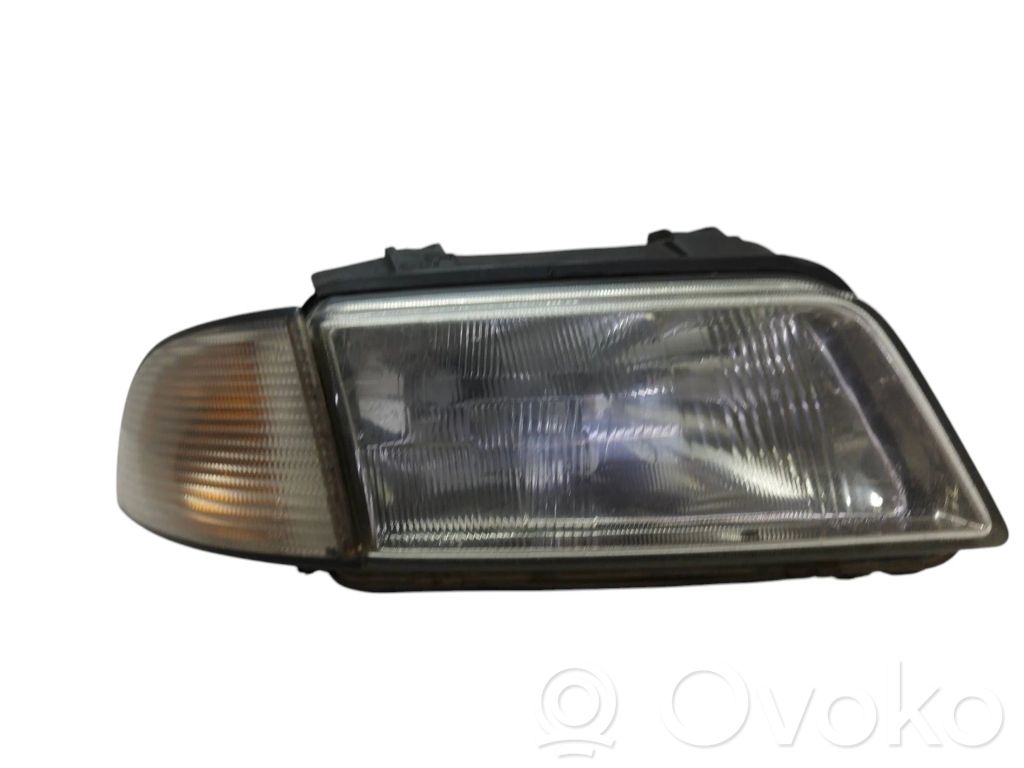Audi A4 S4 B5 8D Headlight/headlamp 