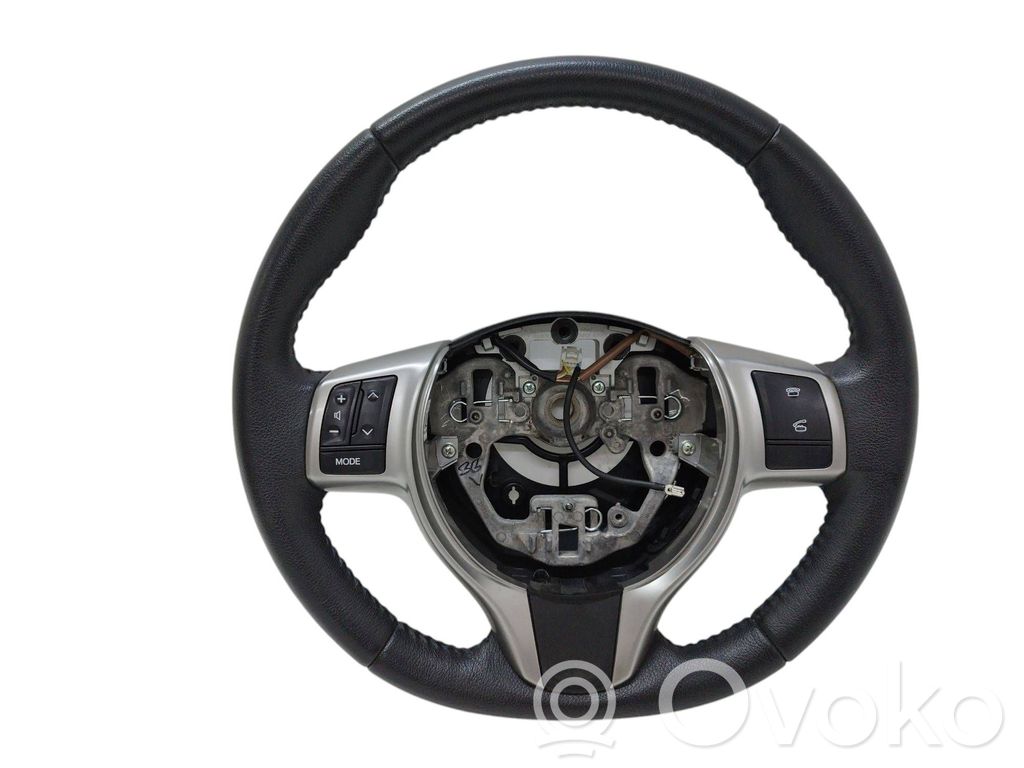 Toyota Yaris Ohjauspyörä 
