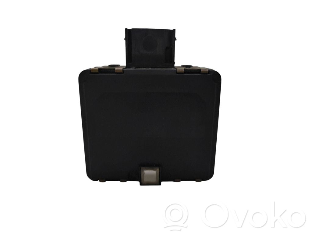 Volkswagen PASSAT B8 Distronic sensor radar 