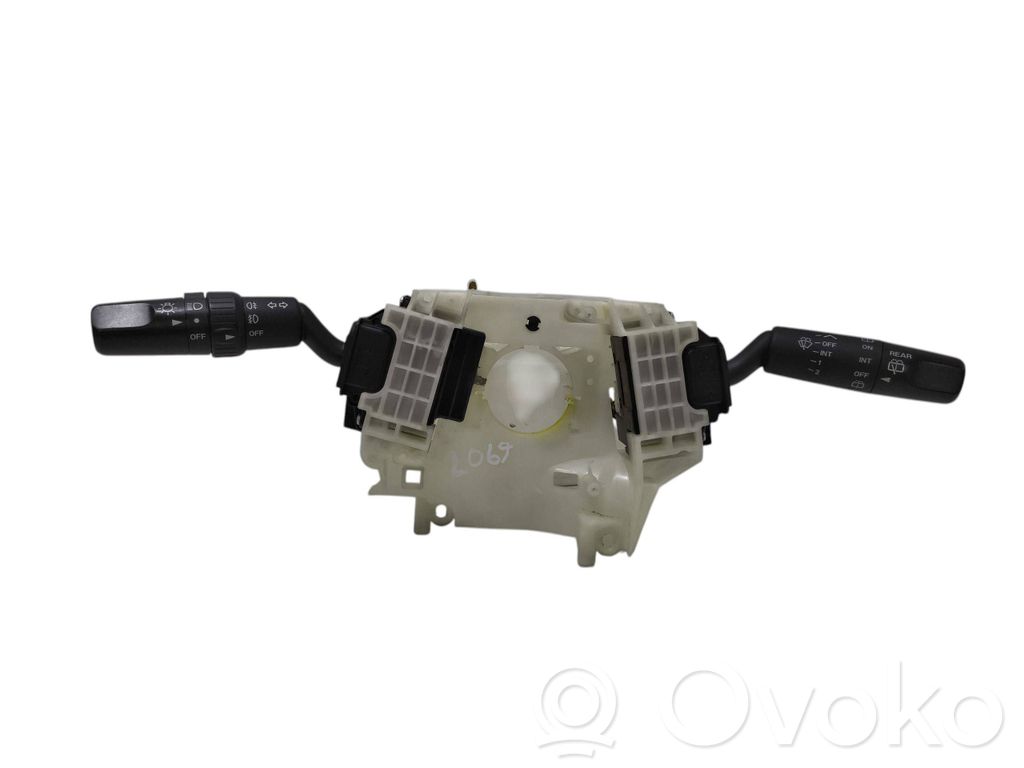 Mazda 3 I Wiper turn signal indicator stalk/switch 
