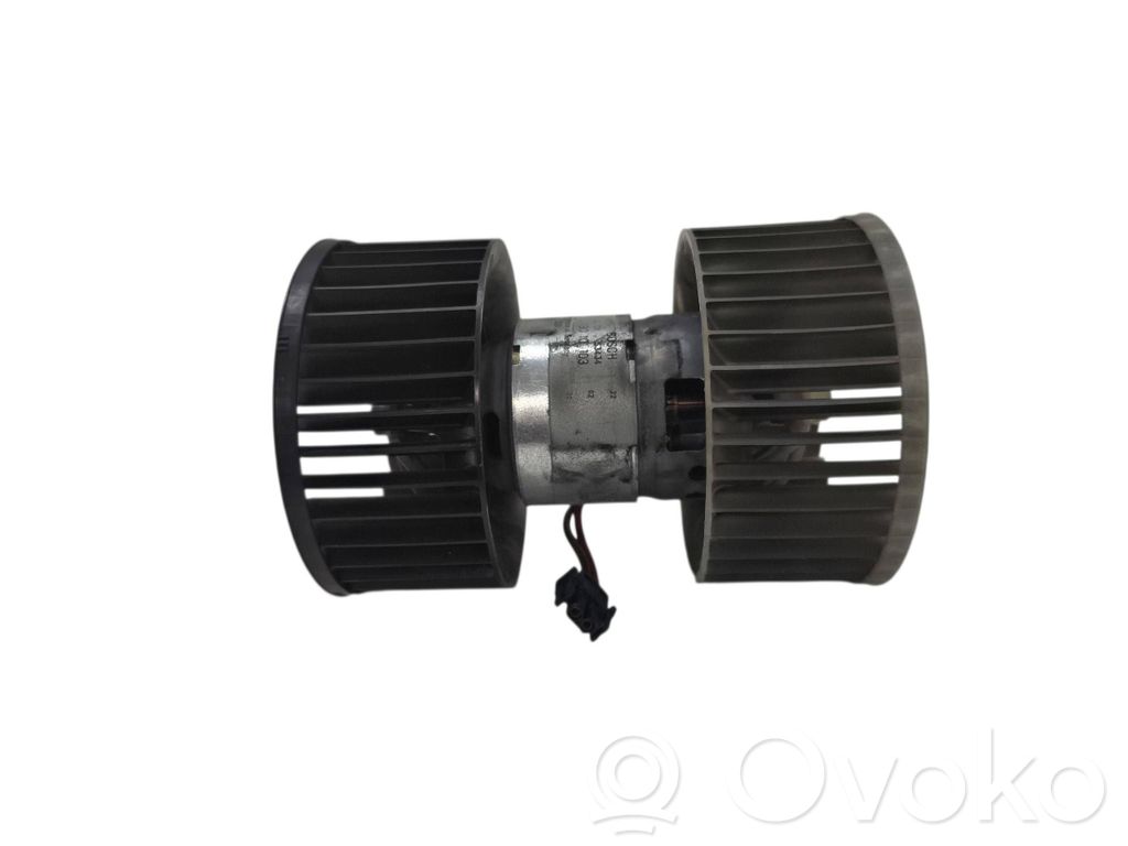 Mazā radiatora ventilators   0130101103