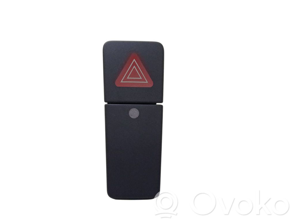 Suzuki SX4 Botón interruptor de luz de peligro 