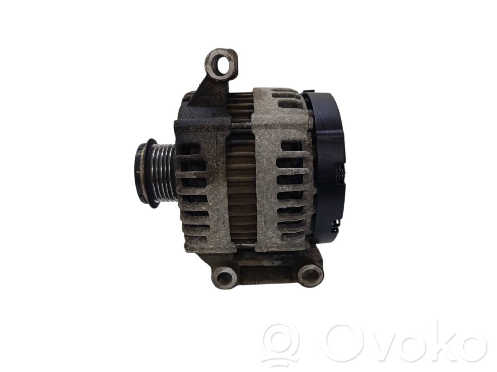 Volvo V70 Ģenerators 