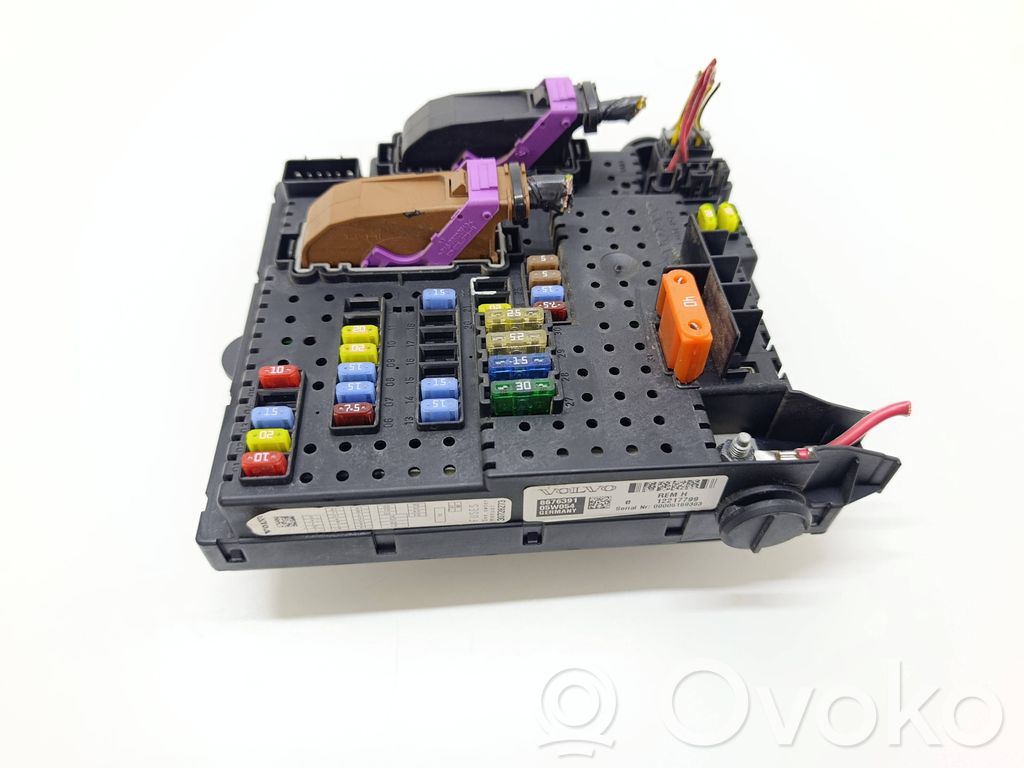 Volvo V70 Modul siguranțe 