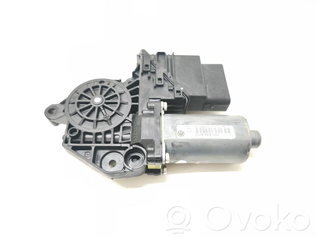 Volkswagen Golf Plus Silniczek podnoszenia szyby drzwi tylnych 