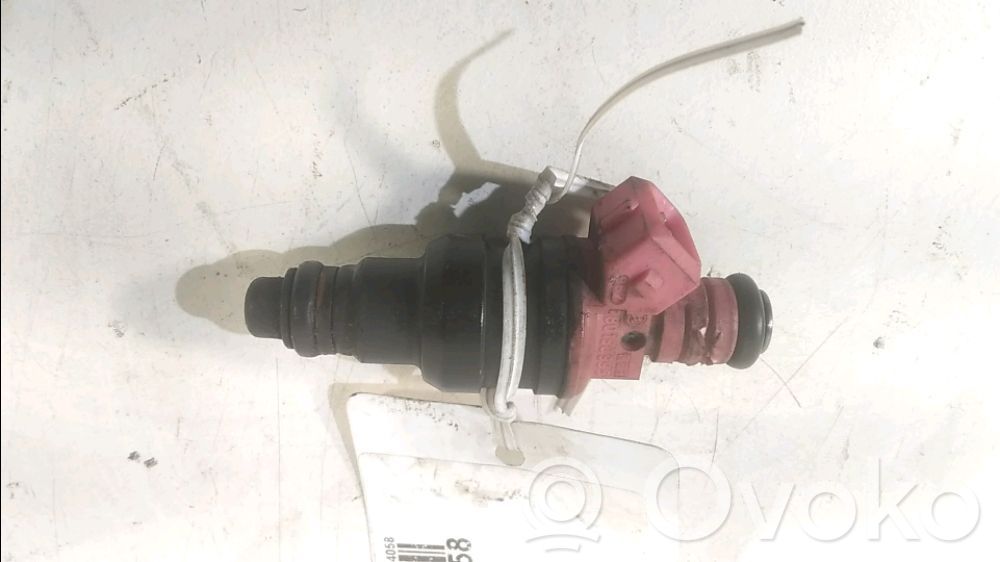 Renault Clio II Wtryskiwacz paliwa