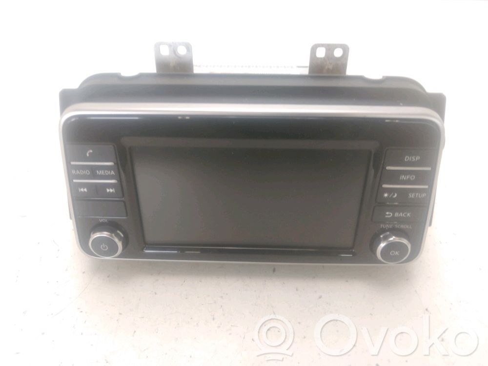 Radio / CD-Player / DVD-Player / Navigation   7503750801