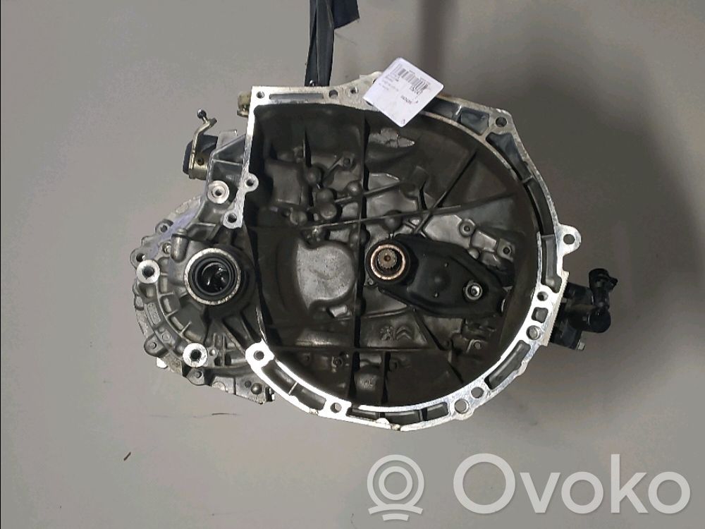 Peugeot 208 I Scatola del cambio manuale a 5 velocità
