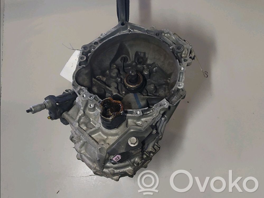 Toyota Yaris Cutie viteze manuală cu 6 trepte