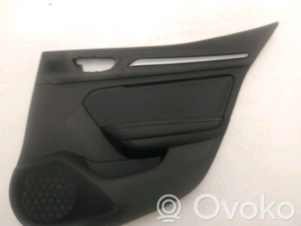 Panou interior ușă spate   829A00823R