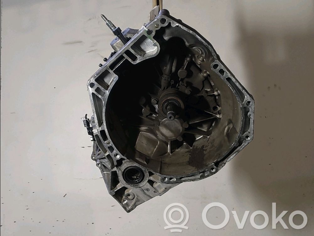 Nissan Qashqai Manualna 6-biegowa skrzynia biegów 
