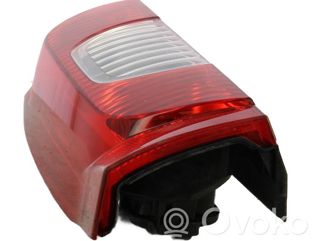 Peugeot Bipper Lampă spate în caroserie 
