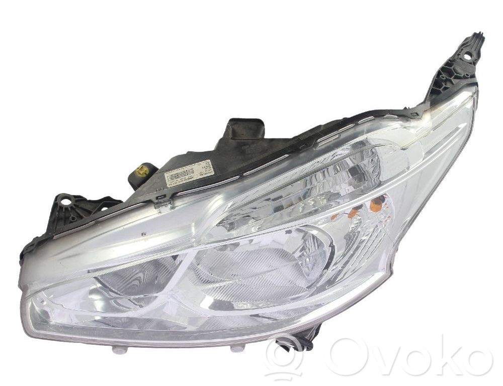 Peugeot 208 I Faro/fanale