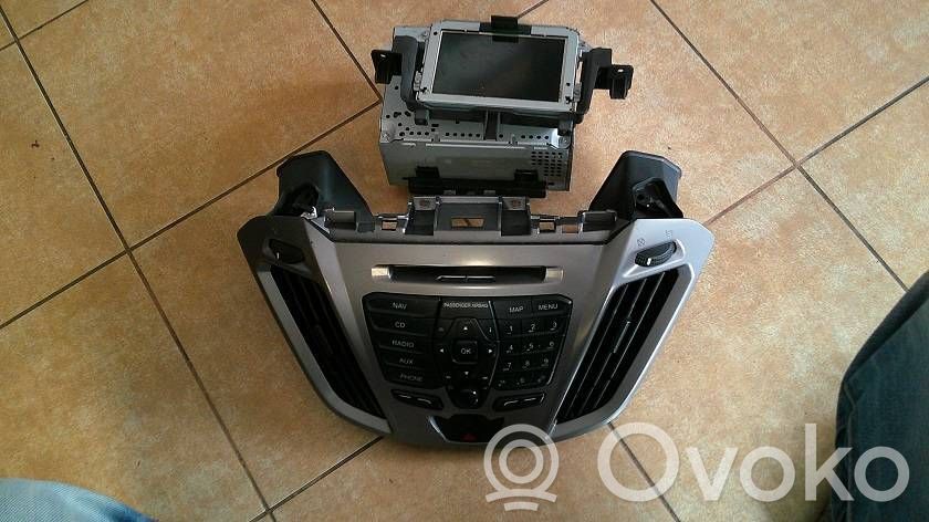 Ford Focus Panel / Radioodtwarzacz CD/DVD/GPS 