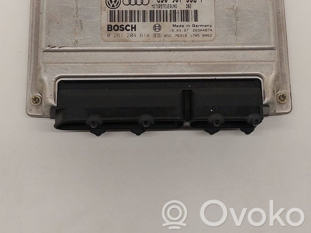 Engine control unit/module   8D0907558F,0281011814