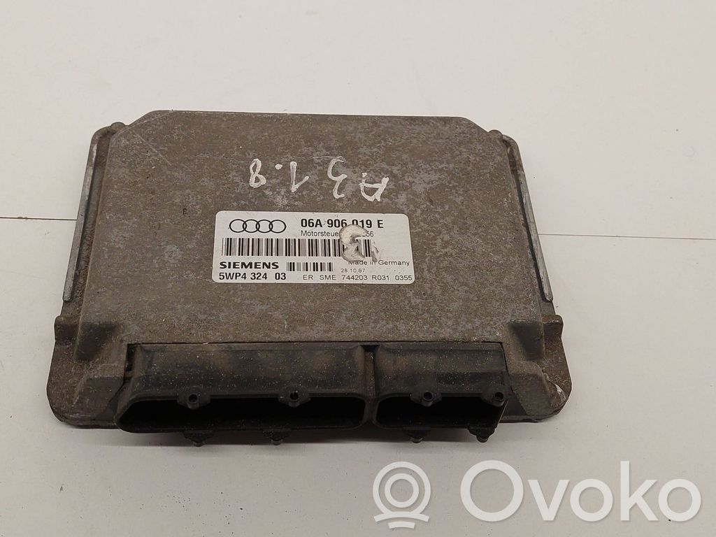 Audi A3 S3 8L Engine control unit/module 