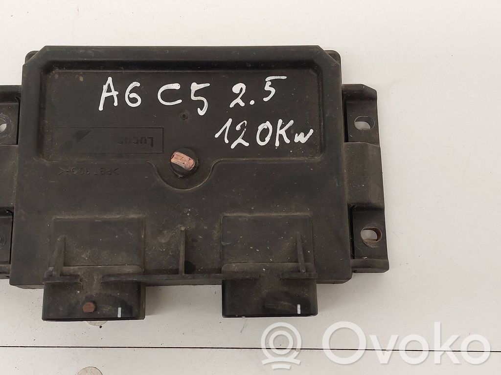 Audi A6 S6 C5 4B Moottorin ohjainlaite/moduuli 