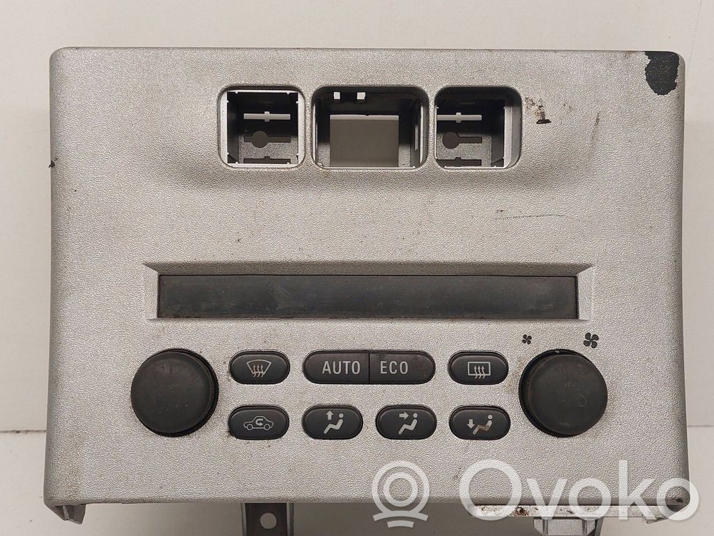 Opel Zafira A Climate control unit 