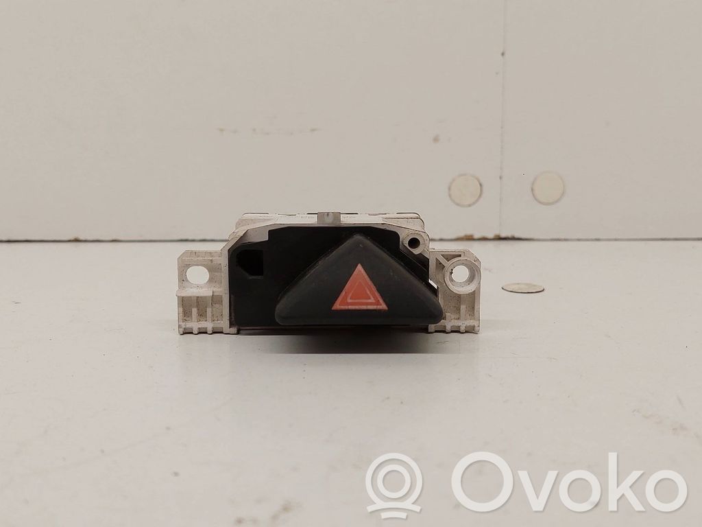 Ford Focus Hazard light switch 