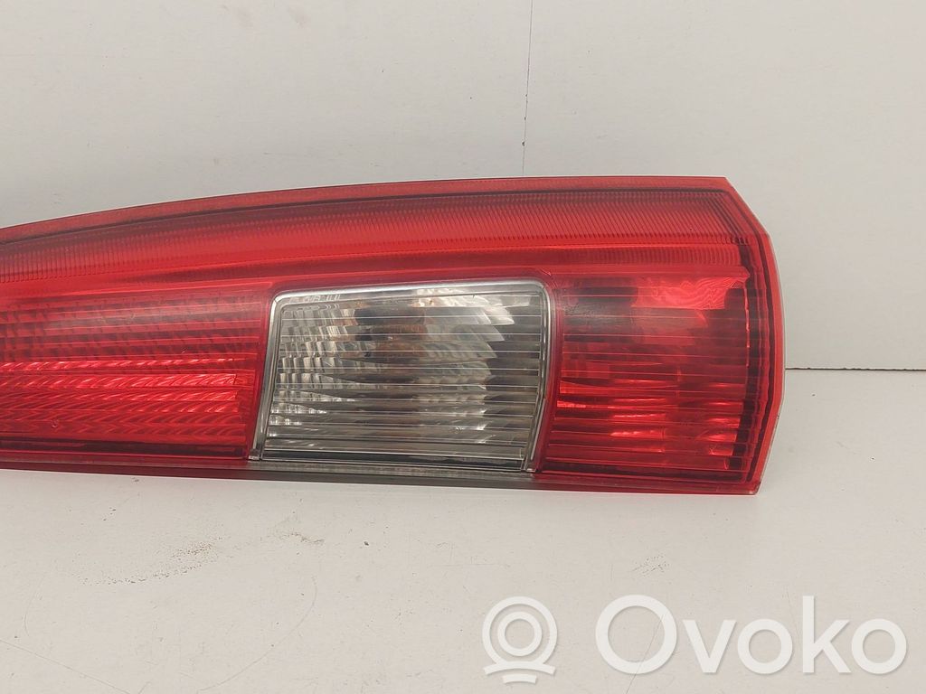 Volvo V70 Rear/tail lights 