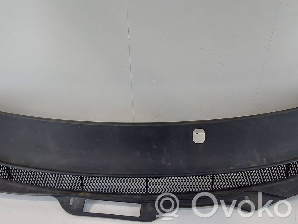 Volvo V70 Valytuvų apdaila (-os) 