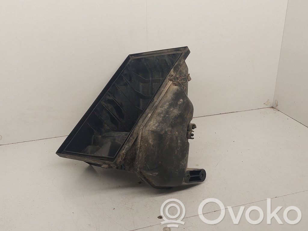 Obudowa filtra powietrza   4A0129607J,4A0129620,4619585907