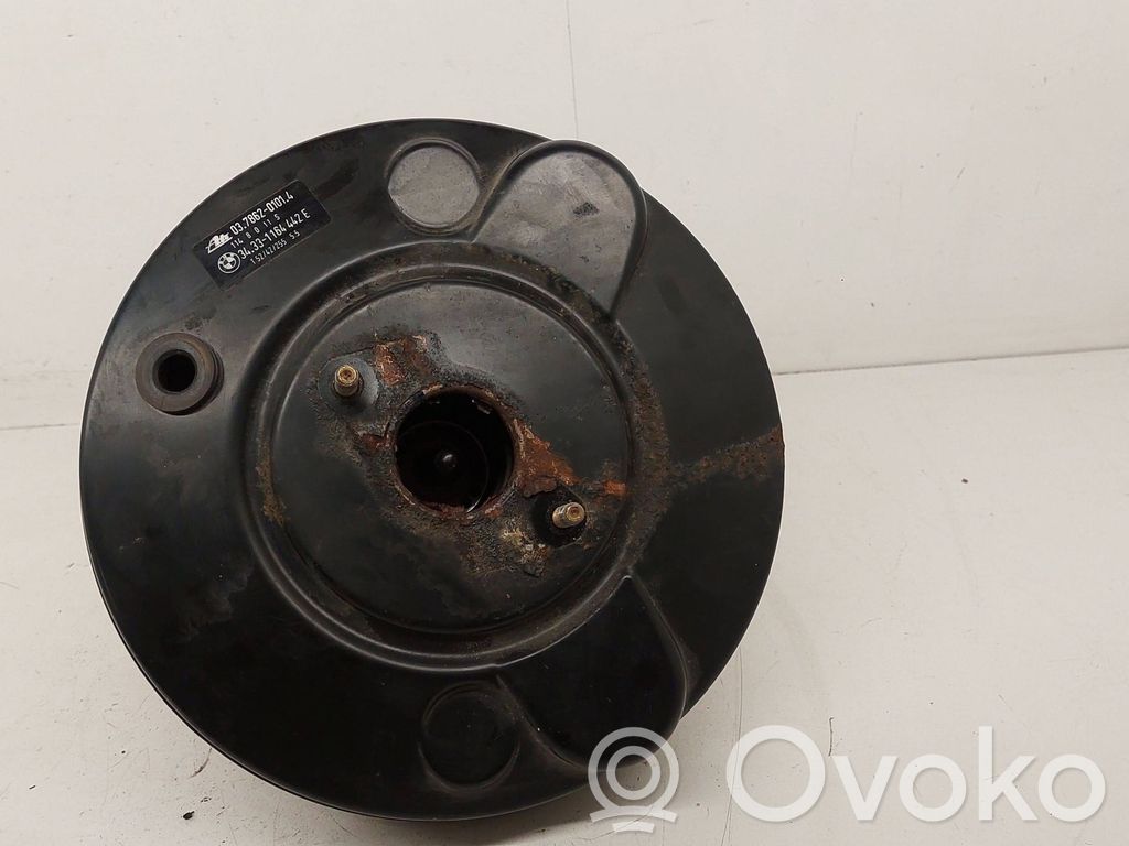 BMW 3 E46 Brake booster 