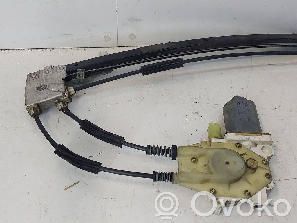 Elektryczny podnośnik szyby drzwi tylnych   815983