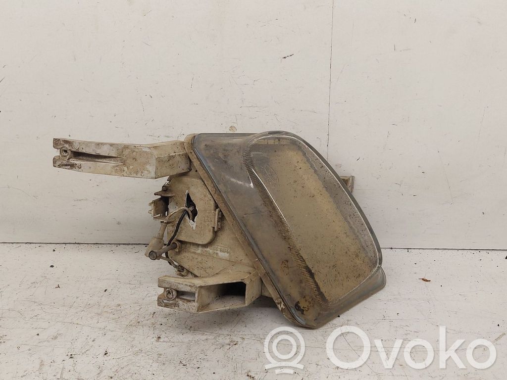 Opel Vectra B Etusumuvalo 