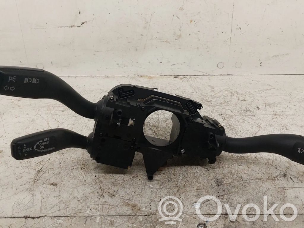 Audi A4 S4 B6 8E 8H Interruptor/palanca de limpiador de luz de giro 